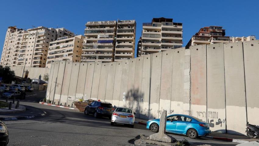 Pemukim Ilegal Yahudi Israel Tabrak Pejalan Kaki Palestina di Kompleks Masjid Al-Aqsa